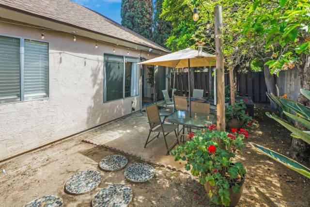 245 FESTIVAL DR, Oceanside, CA 92057