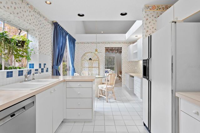 17716 NATHANS DRIVE, Tampa, FL 33647