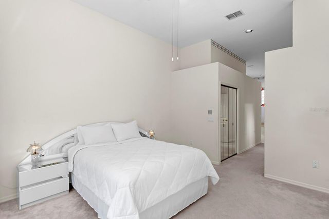 17716 NATHANS DRIVE, Tampa, FL 33647