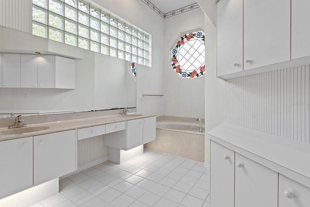 17716 NATHANS DRIVE, Tampa, FL 33647