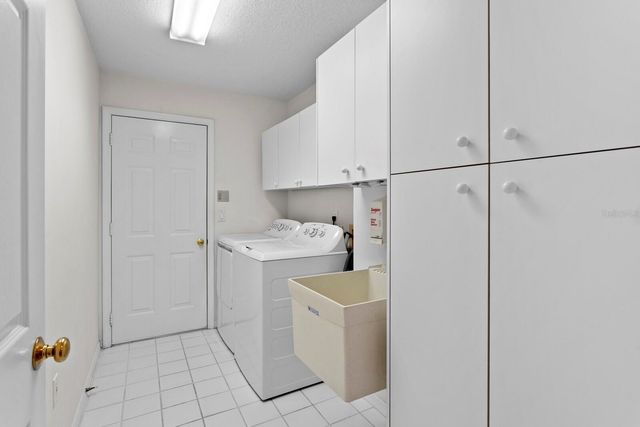 17716 NATHANS DRIVE, Tampa, FL 33647