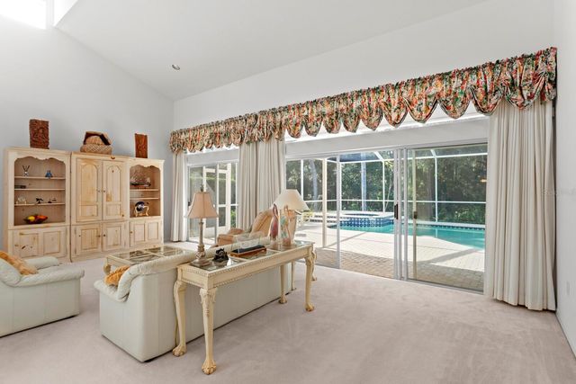 17716 NATHANS DRIVE, Tampa, FL 33647