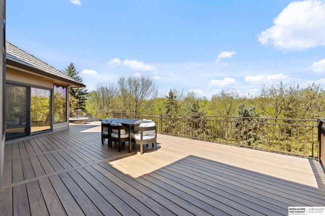 13804 Cuming Street, Omaha, NE 68154