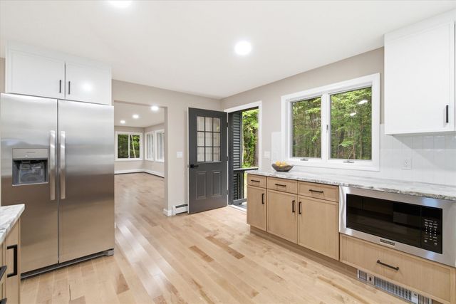 4 Olsen Lane, Wolfeboro, NH 03894