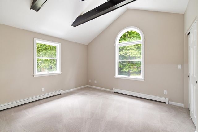 4 Olsen Lane, Wolfeboro, NH 03894