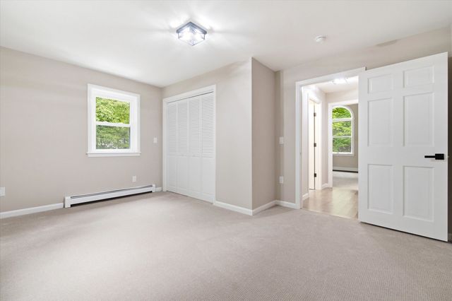 4 Olsen Lane, Wolfeboro, NH 03894