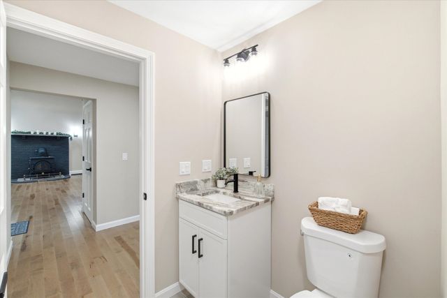 4 Olsen Lane, Wolfeboro, NH 03894