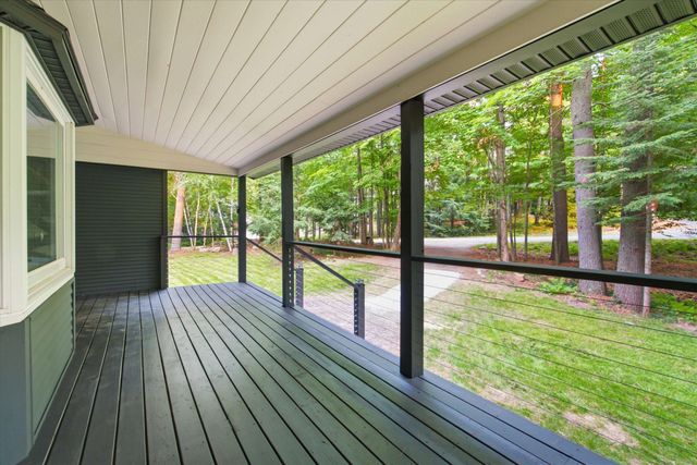 4 Olsen Lane, Wolfeboro, NH 03894