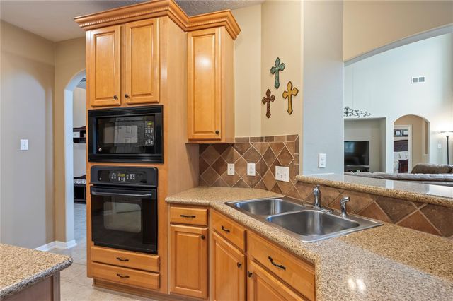 2515 Bennington Court, League City, TX 77573
