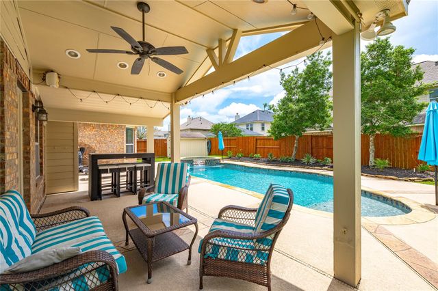 2515 Bennington Court, League City, TX 77573