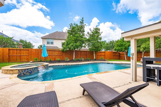 2515 Bennington Court, League City, TX 77573