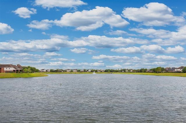 2515 Bennington Court, League City, TX 77573