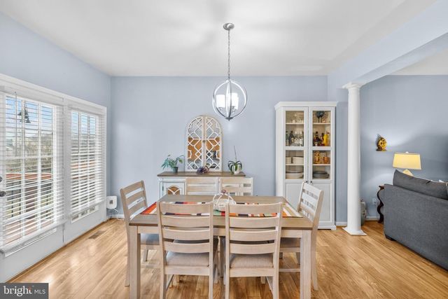 2576 GRAYTON LN, Woodbridge, VA 22191