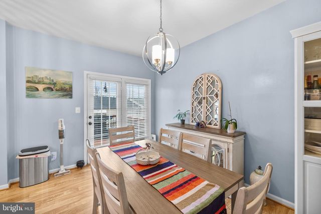 2576 GRAYTON LN, Woodbridge, VA 22191