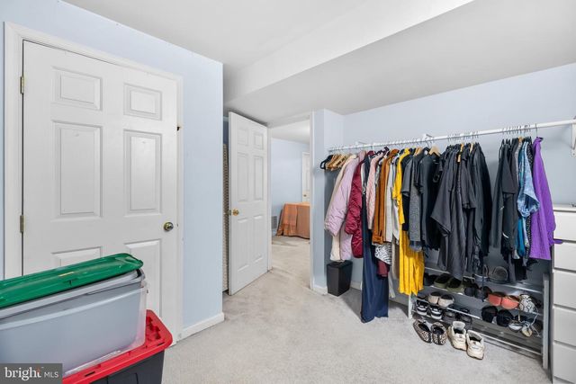 2576 GRAYTON LN, Woodbridge, VA 22191