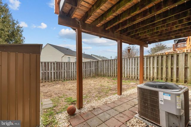 2576 GRAYTON LN, Woodbridge, VA 22191