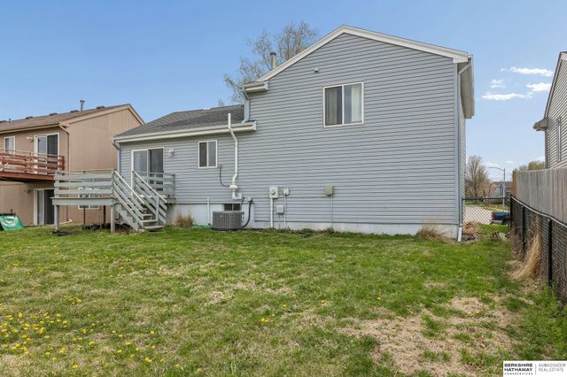 11218 Mary Street, Omaha, NE 68164