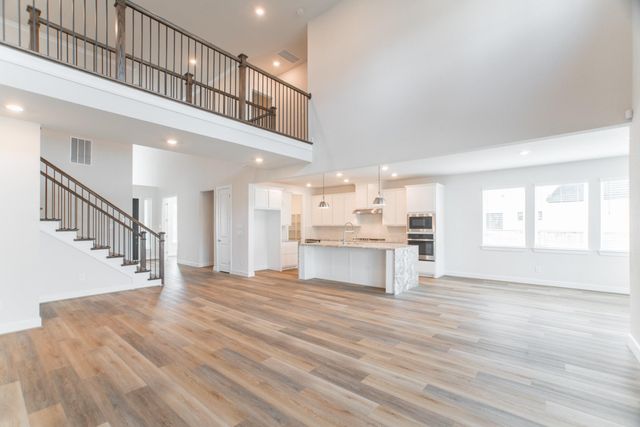 11 Mariposa Woods Drive, Tomball, TX 77375