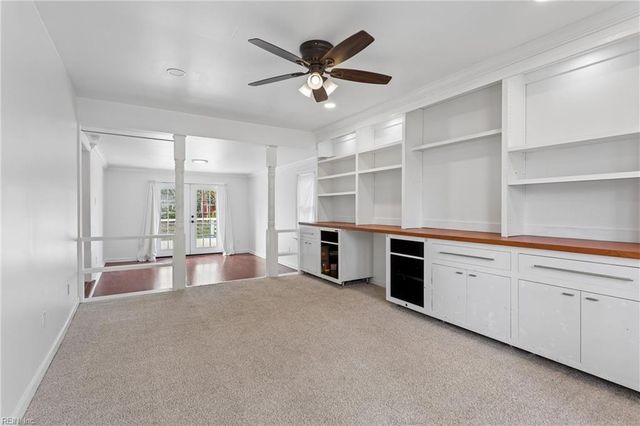 33 Rutledge RD, Newport News, VA 23601