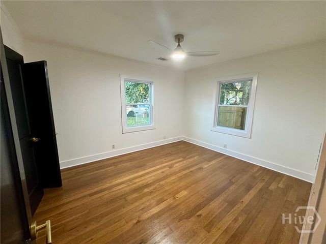 407 E 58th Street, Savannah, GA 31405