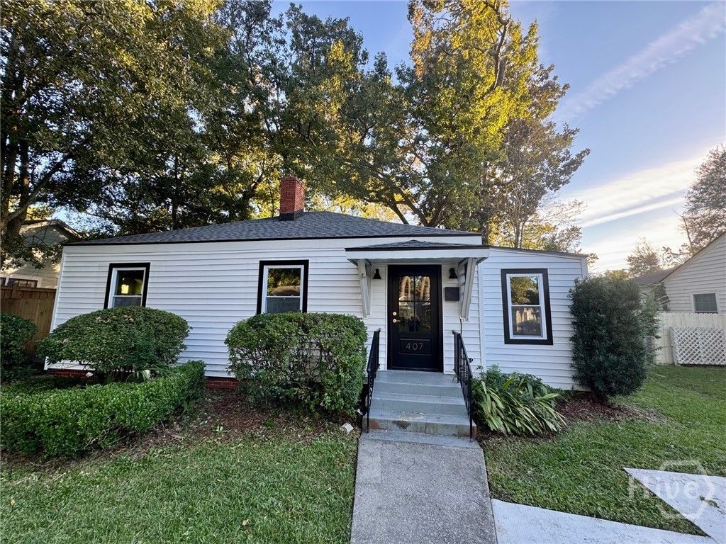 407 E 58th Street, Savannah, GA 31405