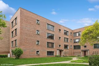 5728 S Stony Island Avenue 1, Chicago, IL 60637