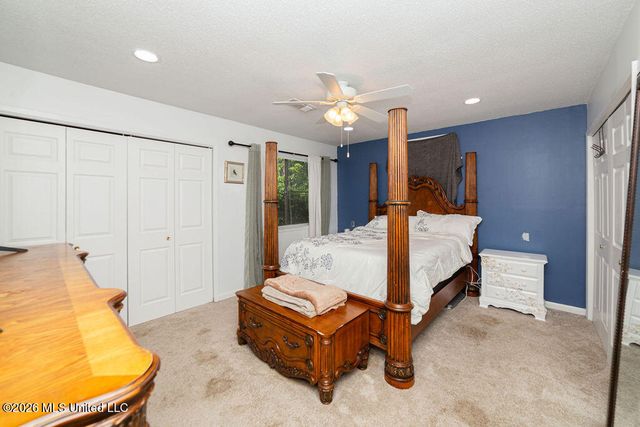 5420 Diamondhead Drive, Diamondhead, MS 39525