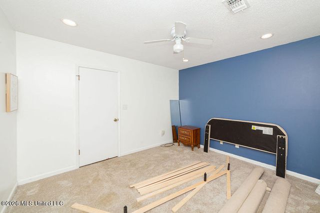 5420 Diamondhead Drive, Diamondhead, MS 39525