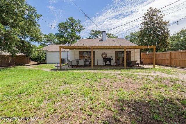 5420 Diamondhead Drive, Diamondhead, MS 39525
