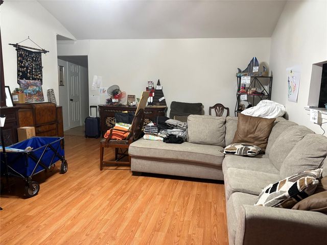 302 West Drive, Kemah, TX 77565