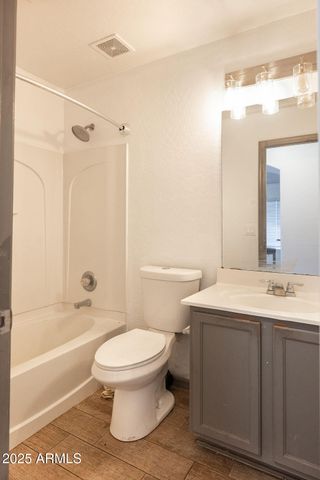 7780 N 57TH Drive, Glendale, AZ 85301