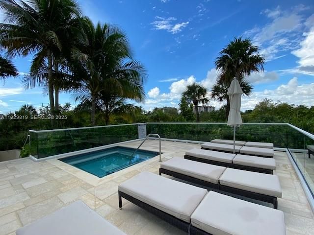 400 S Pointe Dr 2105, Miami Beach, FL 33139
