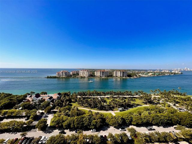400 S Pointe Dr 2105, Miami Beach, FL 33139