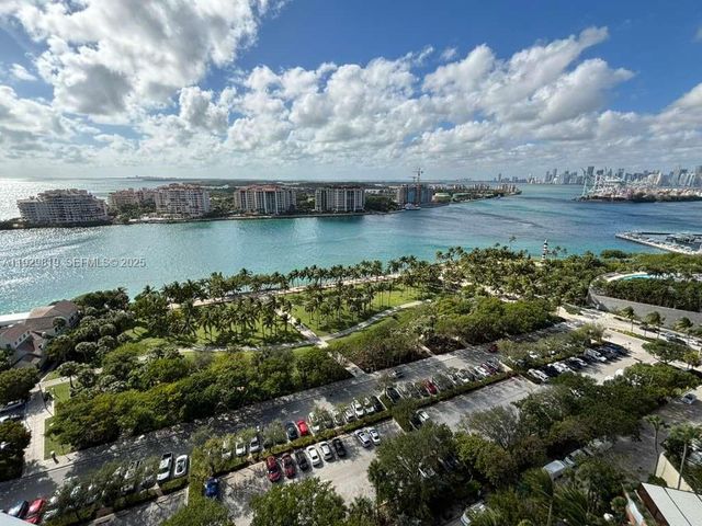 400 S Pointe Dr 2105, Miami Beach, FL 33139