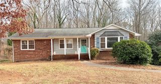 3104 Rolling Road, High Point, NC 27265