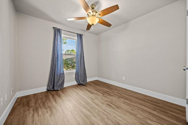 12915 Westleigh Drive, Houston, TX 77077