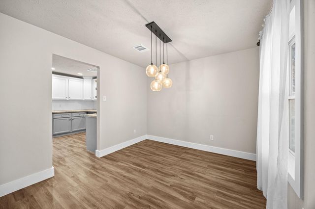 12915 Westleigh Drive, Houston, TX 77077