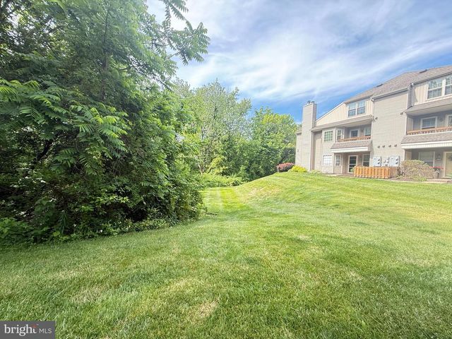 3705 WALTHAM CT, Yardley, PA 19067