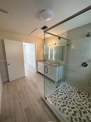 9841 Ridgecreek Rd, Boca Raton, FL 33496