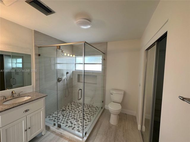 9841 Ridgecreek Rd, Boca Raton, FL 33496