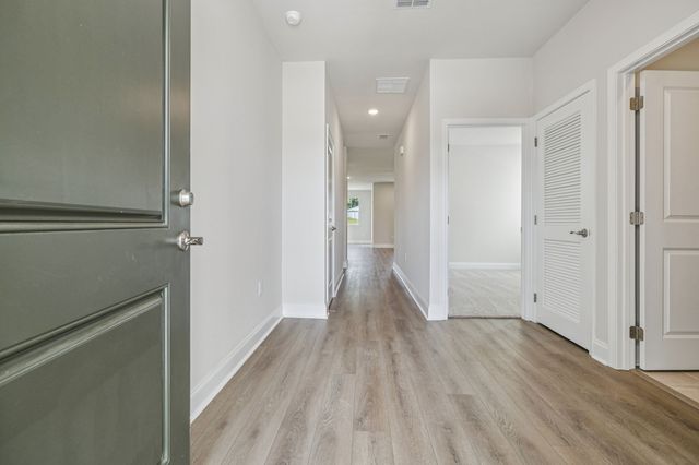 312 Stonehaus Circle, Antioch, TN 37013