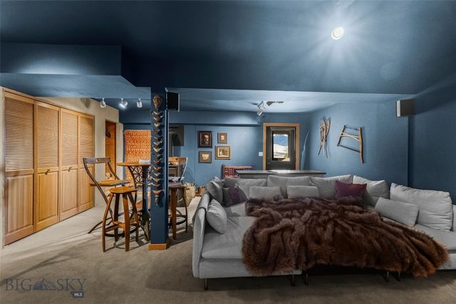 173 Spring Creek Hills Road, Livingston, MT 59047