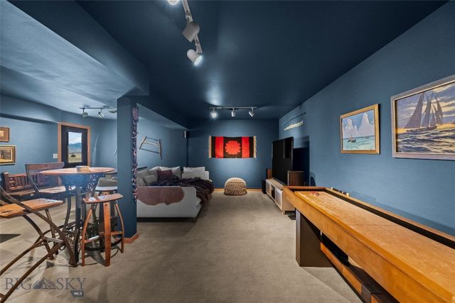 173 Spring Creek Hills Road, Livingston, MT 59047