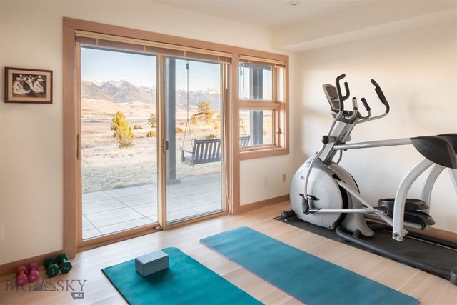 173 Spring Creek Hills Road, Livingston, MT 59047