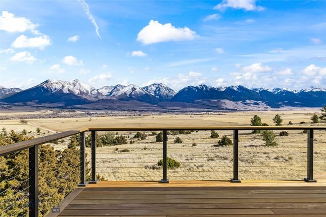 173 Spring Creek Hills Road, Livingston, MT 59047