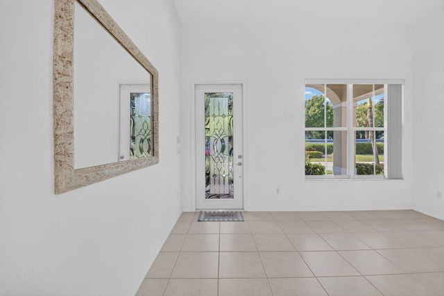8107 BELLAFIORE Way, Boynton Beach, FL 33472
