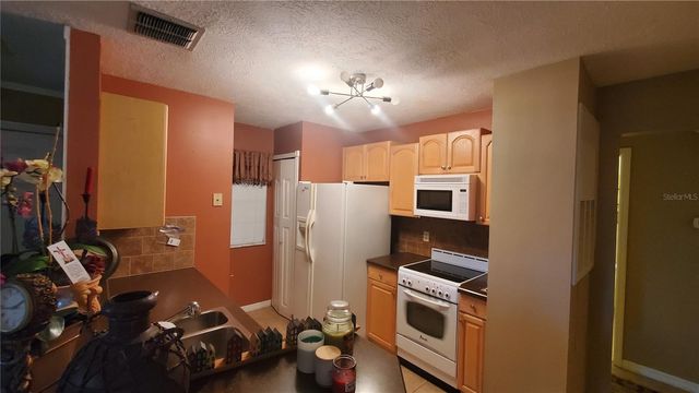 626 CAMBRIDGE WAY 93, Altamonte Springs, FL 32714