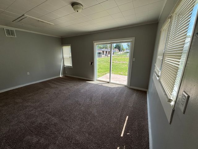 104 5th Street, Colona, IL 61241