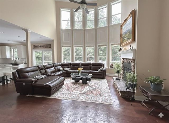 4320 TIVOLI Way, Alpharetta, GA 30004