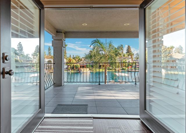 5721 W Prospect Drive, Visalia, CA 93291